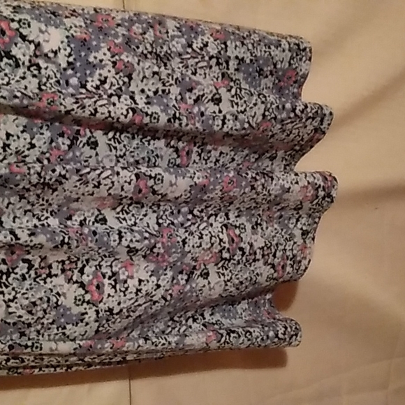 Dress - Picture 4 of 9